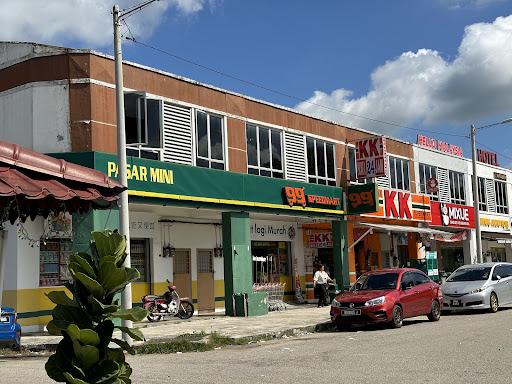 99 Speedmart 2565 (ME) Simpang Point